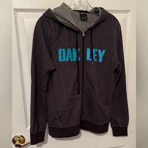 Oakley sweatshirt